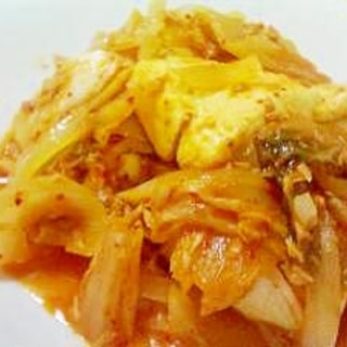 簡単で美味しい！ツナ味のキムチチゲ（チャムチチゲ）